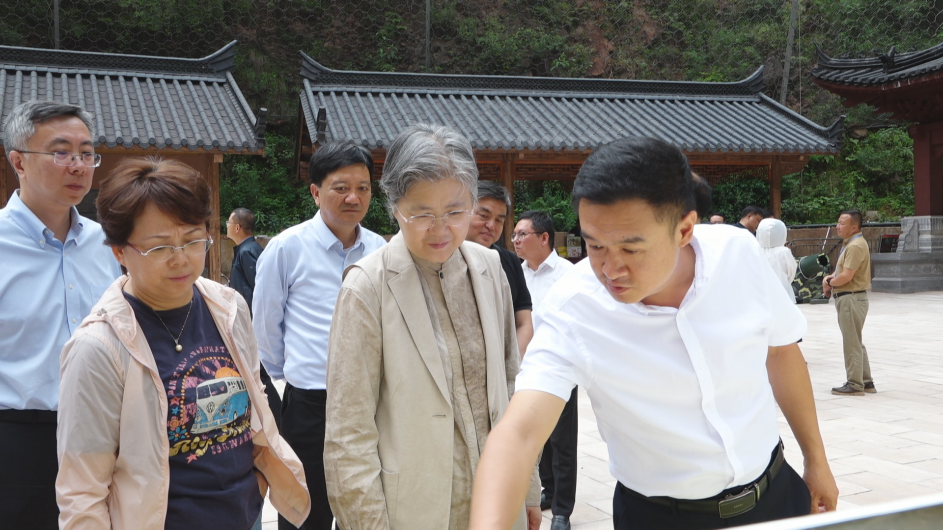上海市嘉定区党政代表团到大姚县开展沪滇协作考察交流工作