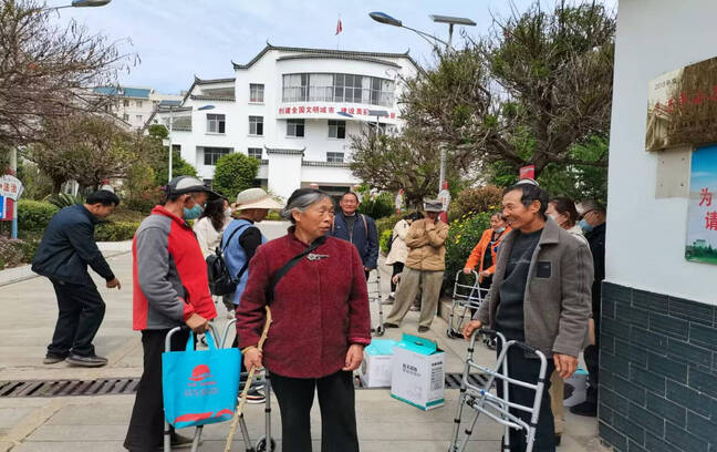 复制图片 复制图片